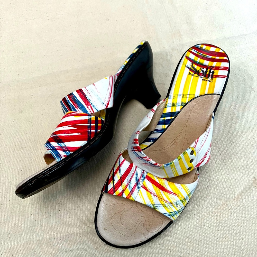 SOFFT brand 8.5, all leather upper, lining, &sock Pumps. Multicolored. 2.5” heel